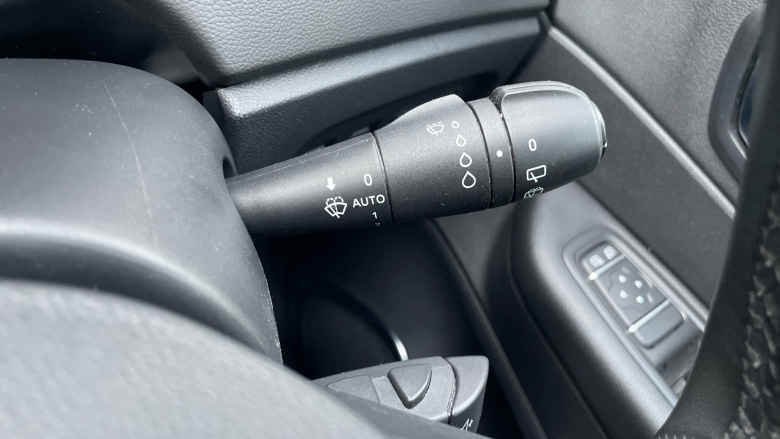 Renault Captur 1.5 dCi 90 Iconic 5dr Diesel Hatchback